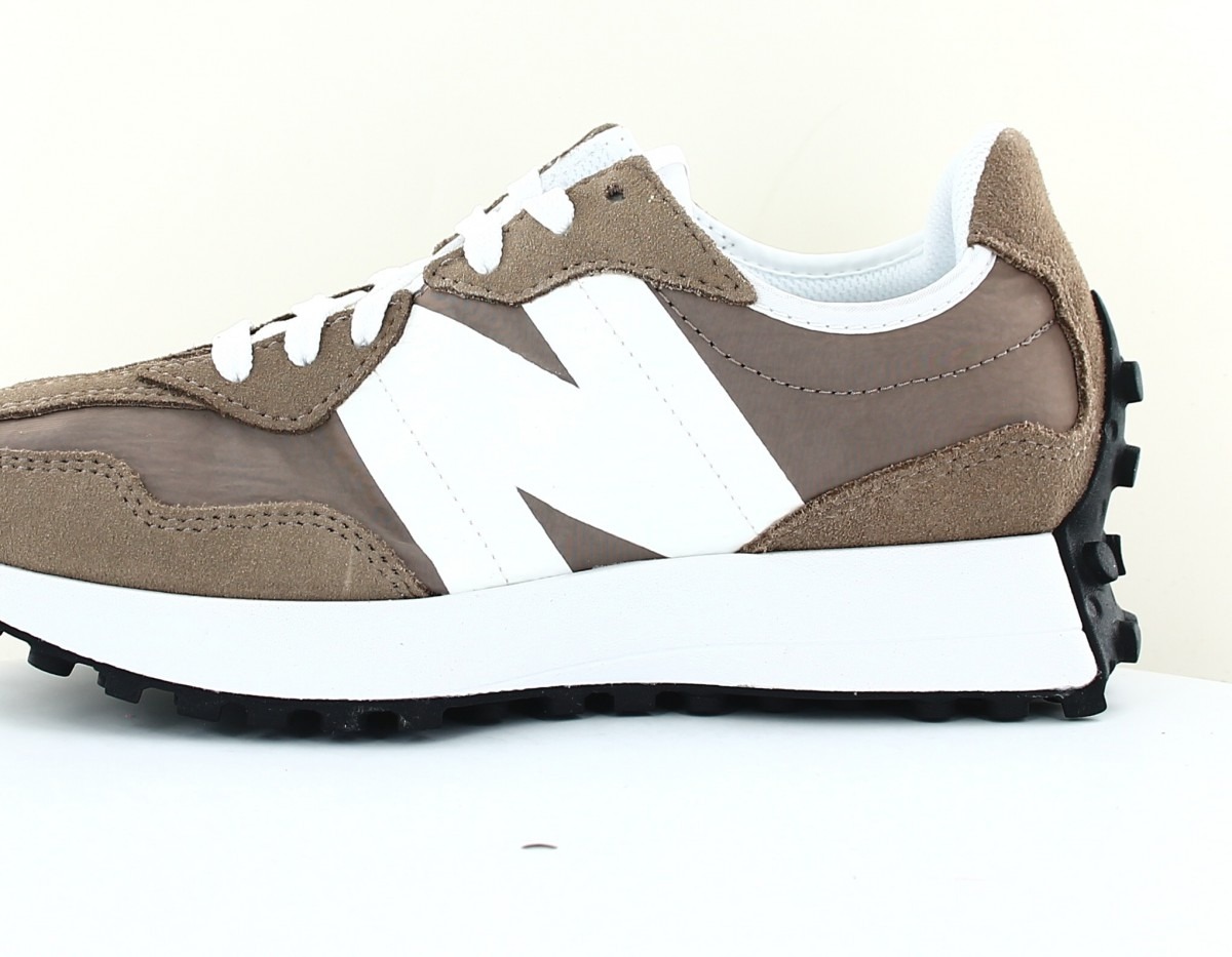 New Balance 327 beige fonce blanc