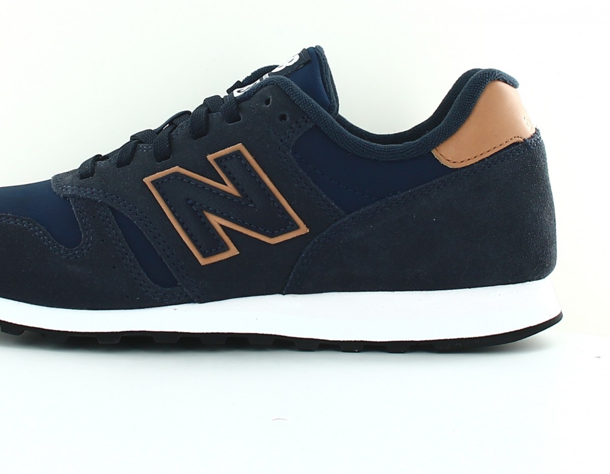 New Balance 373 suede bleu marine marron