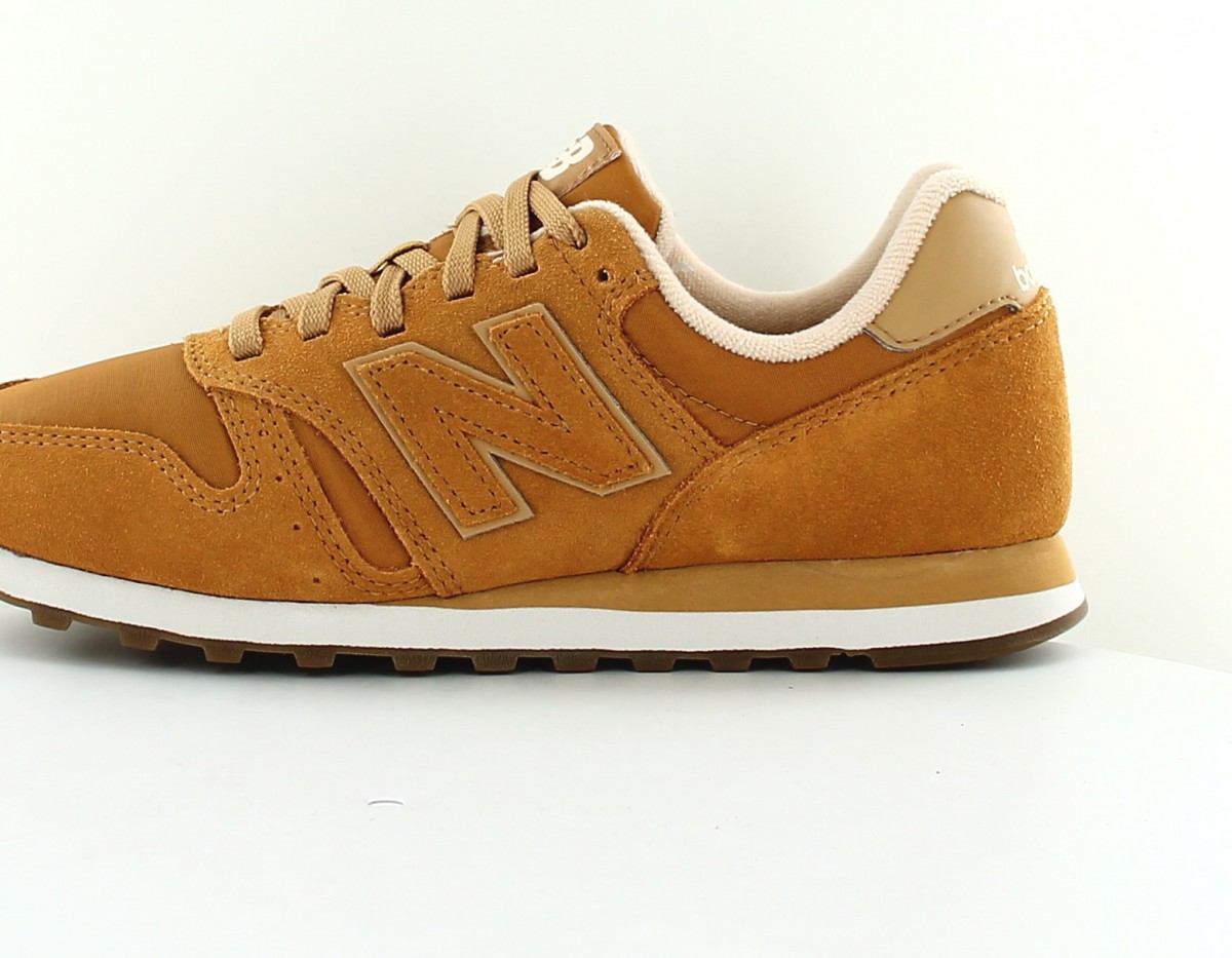 New Balance 373 femme suede camel gomme