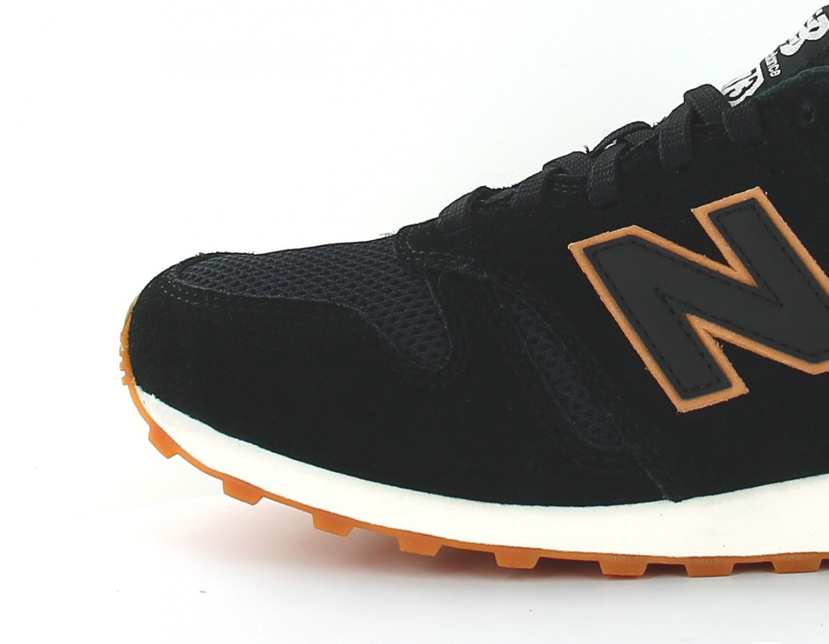 New Balance 373 suede noir beige gomme