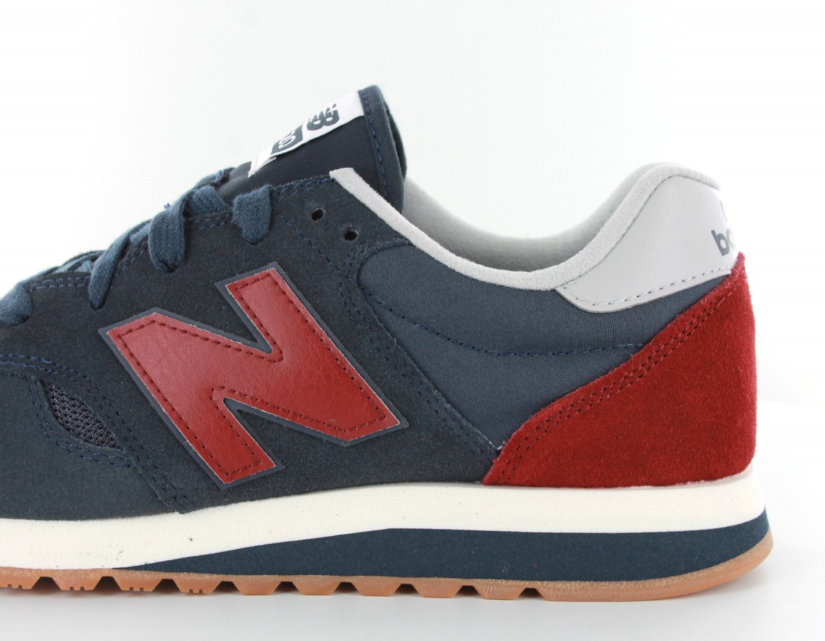 New Balance 520 Bleu marine-rouge-gomme