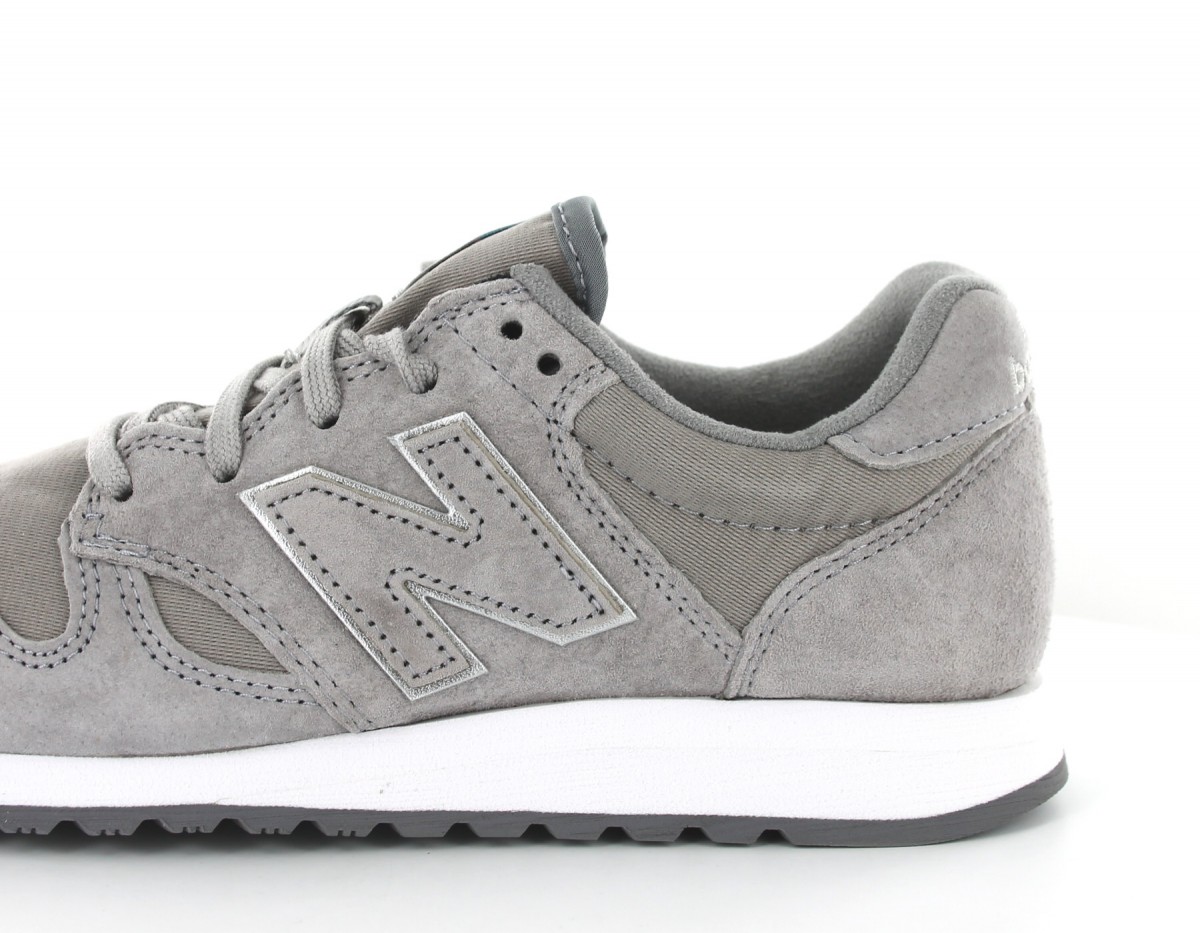 New Balance 520 Femme Suede Gris