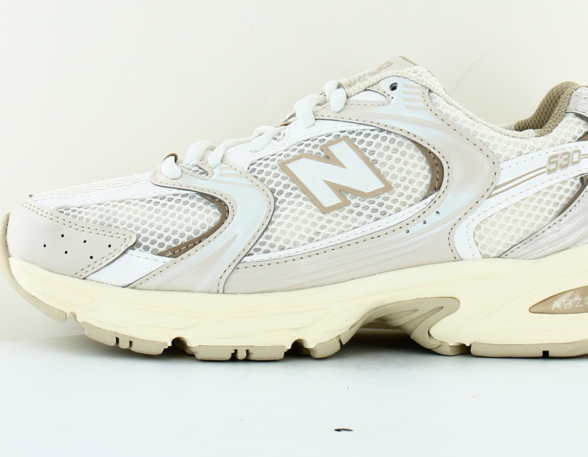 New Balance 530 beige