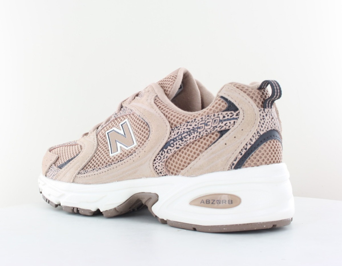 New Balance 530 marron beige noir print
