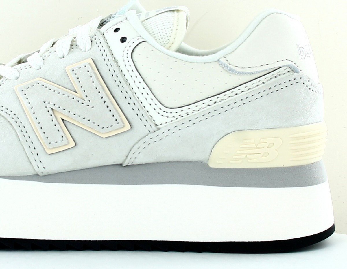 New Balance 574 stacked beige blanc