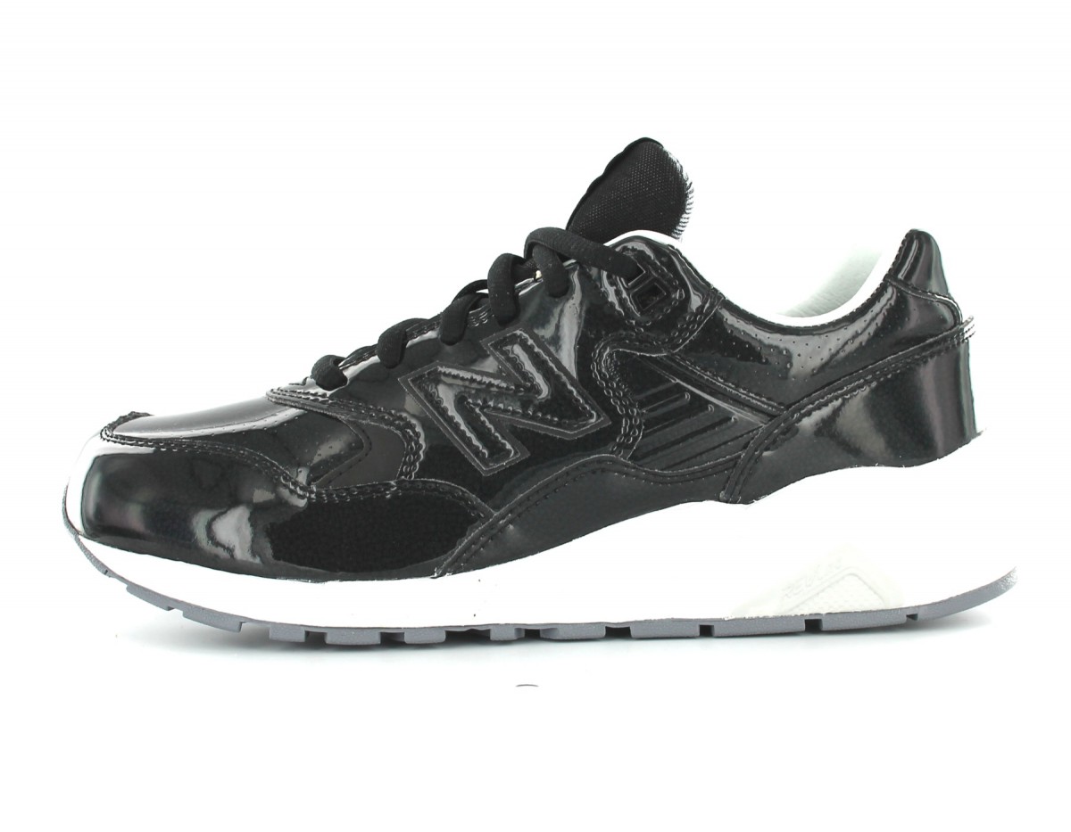 New Balance 580 Metallic noir/vernis/blanc