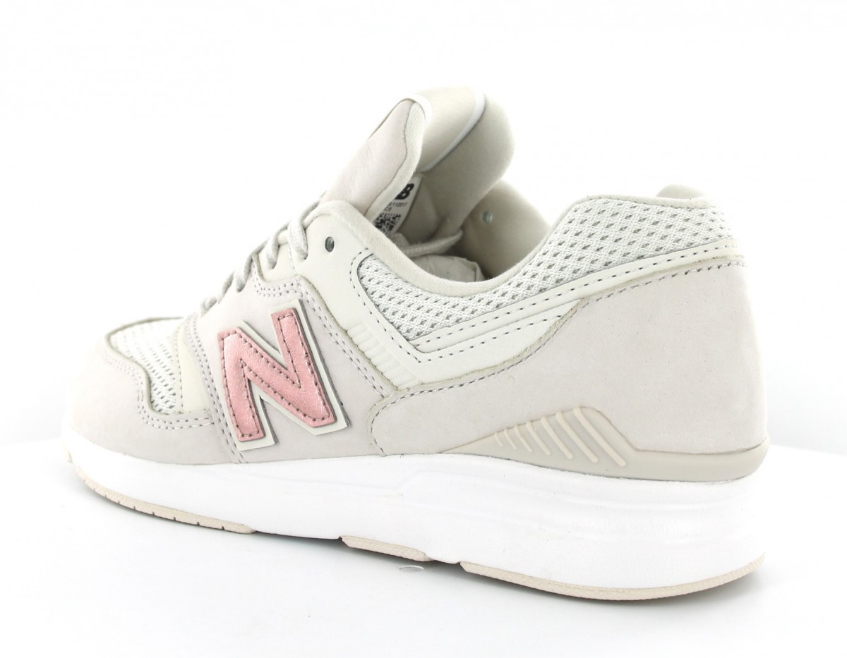 New Balance 697 Femme Gris-Rose-Gold