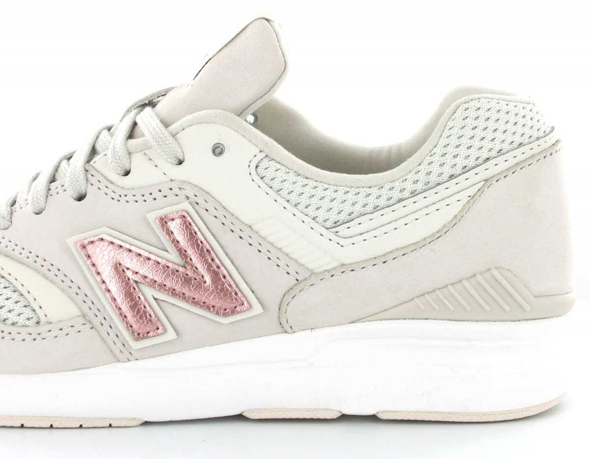 New Balance 697 Femme Gris-Rose-Gold