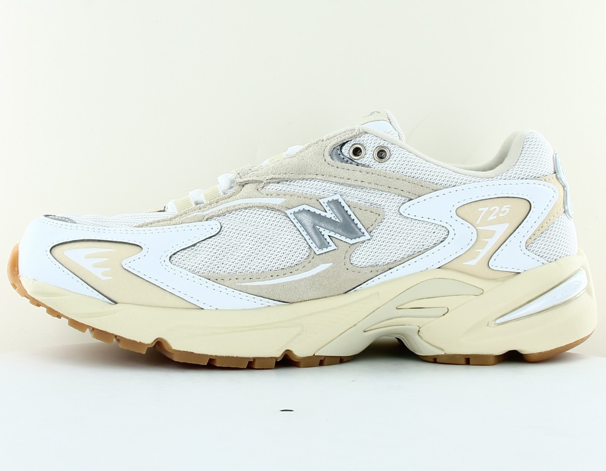 New Balance 725 blanc beige