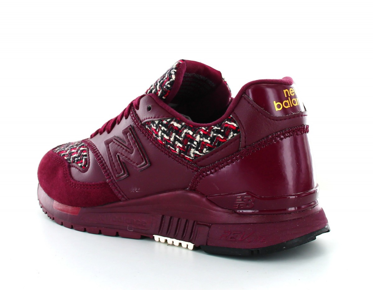 New Balance 840 Femme bordeaux-plaid