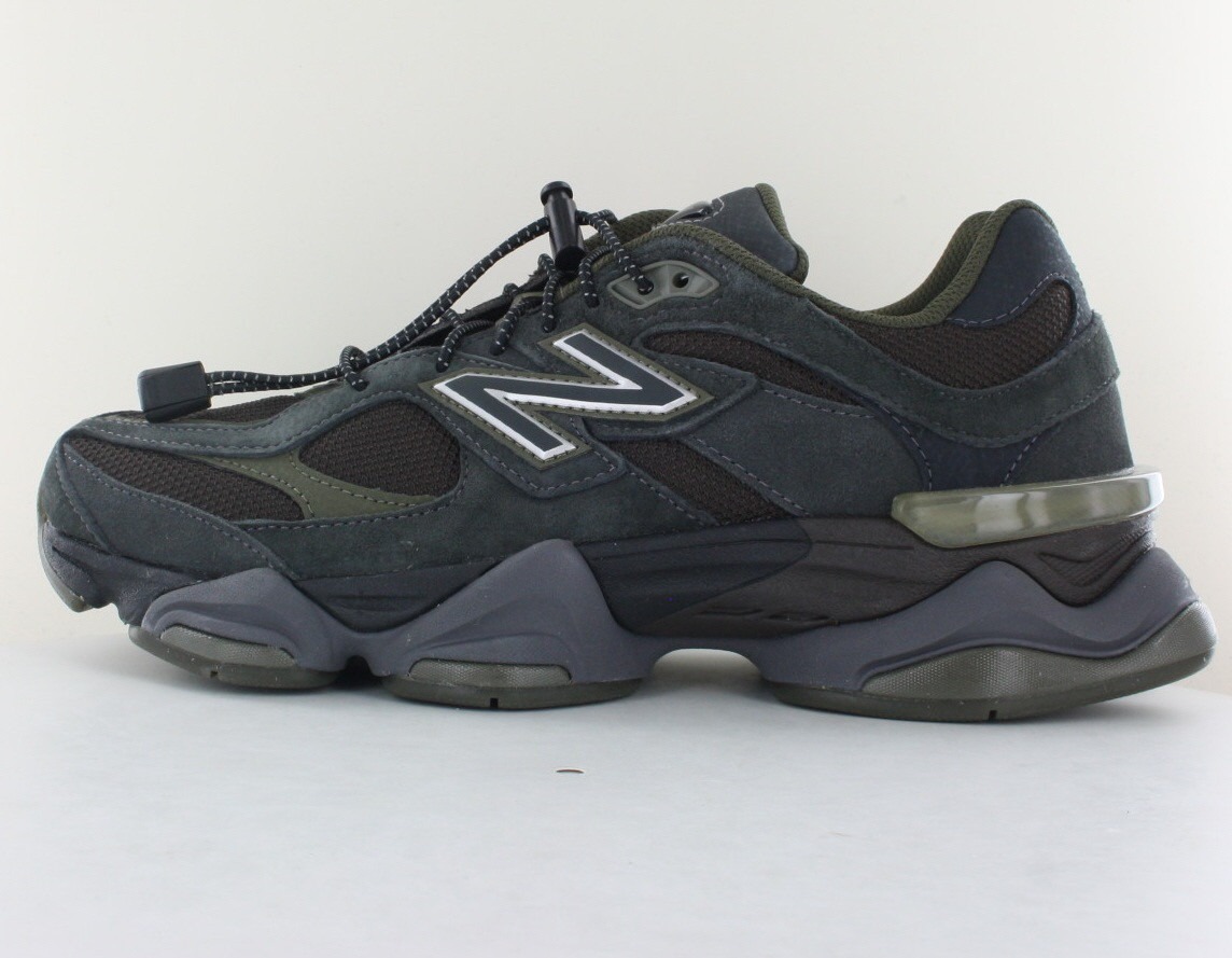 New Balance 9060 blacktop dark moss