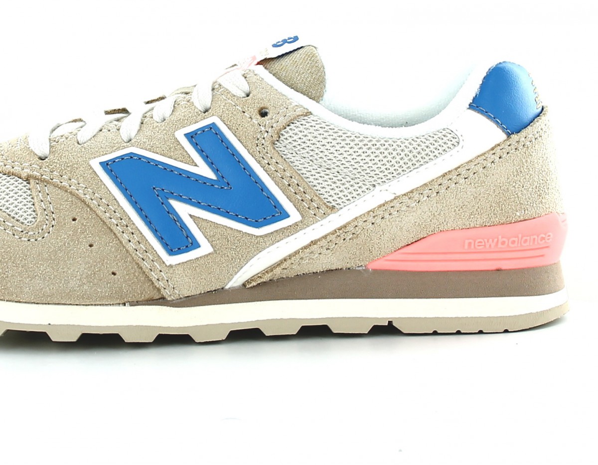 New Balance 996 femme beige bleu rose