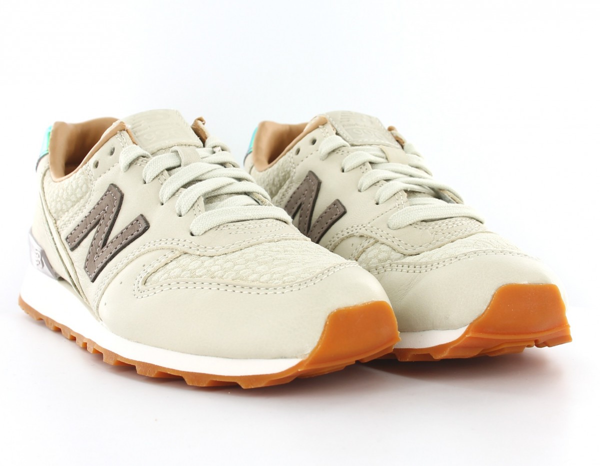 New Balance 996 GFR women Powder/Beige