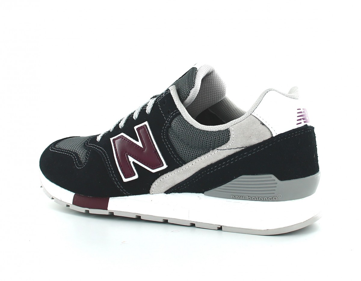 New Balance 996 suede noir gris bordeaux