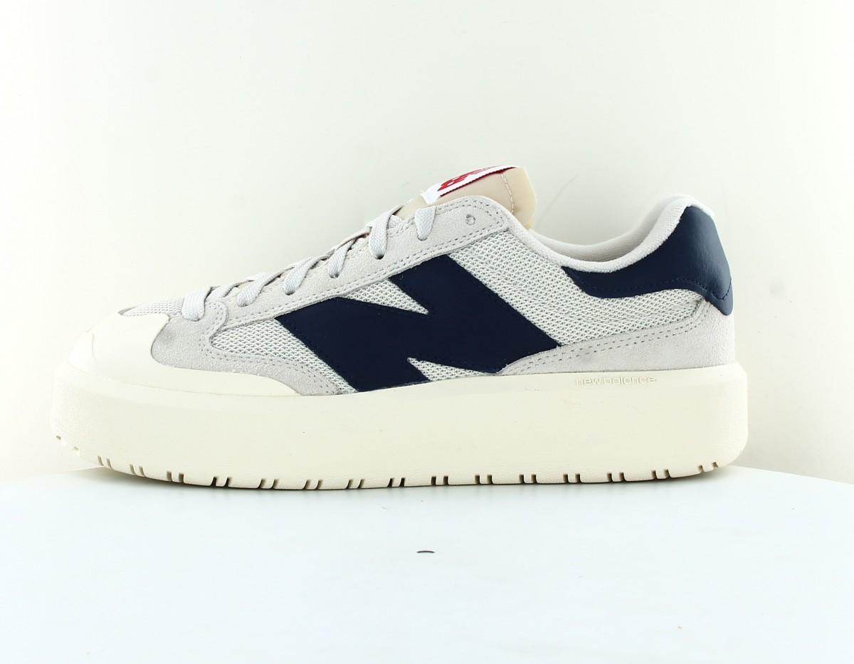 New Balance CT 302 beige bleu marine