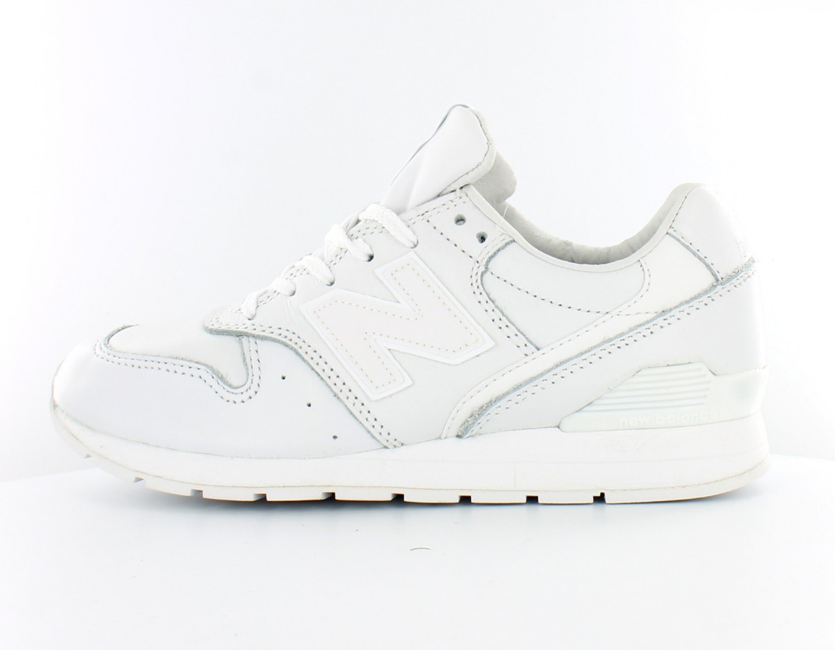 tenis new balance mrl 996 at