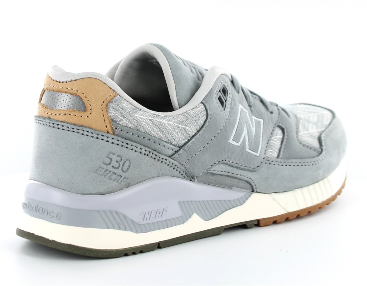 New Balance 530 suits & sneaks GRIS/GRAPHIQUE