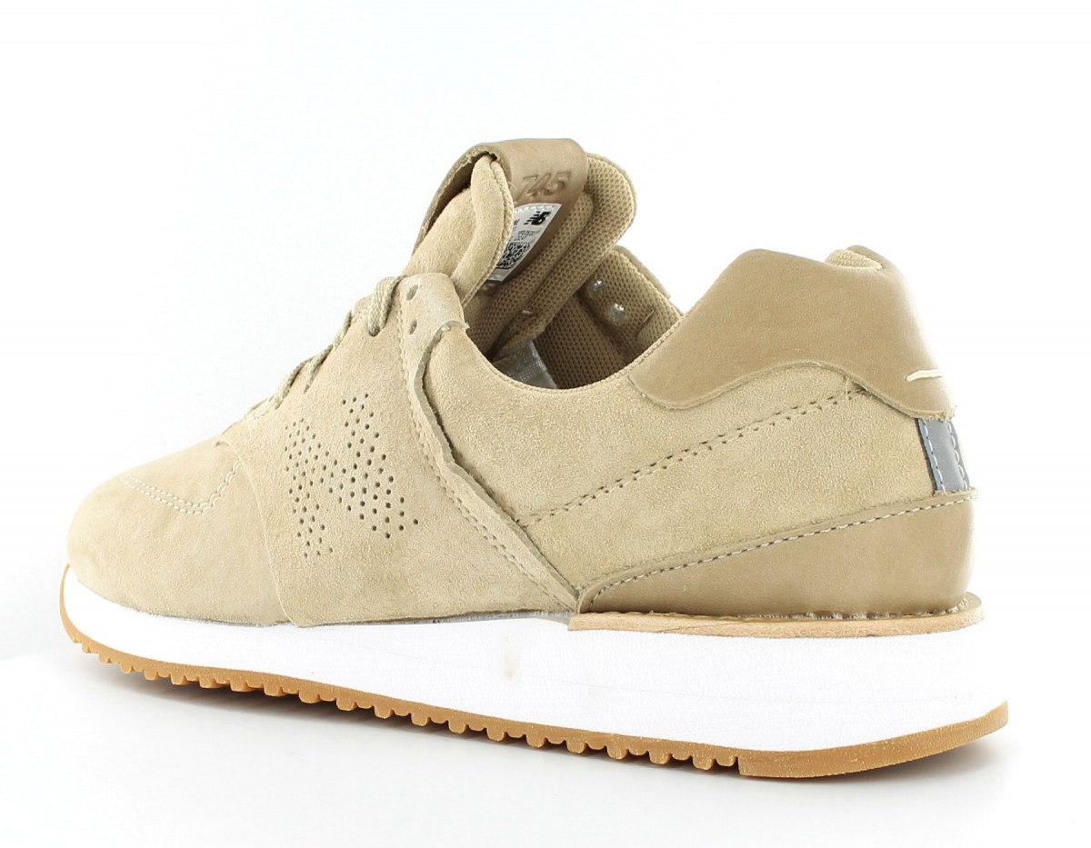 New Balance 745 Femme CAMEL