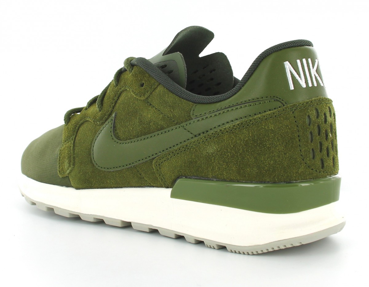 Nike air berwuda premium Legion-green-kaki