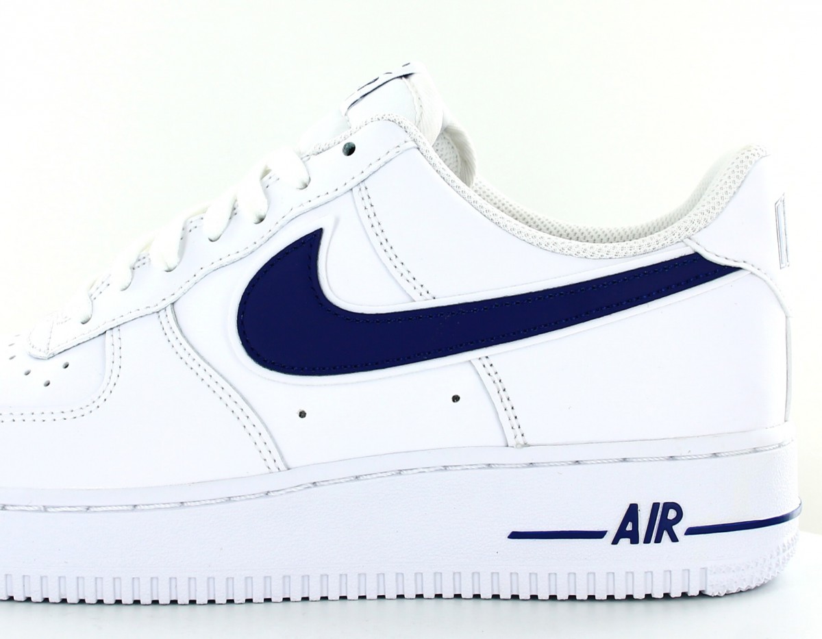 Nike air force 1 '07 3 blanc bleu marine