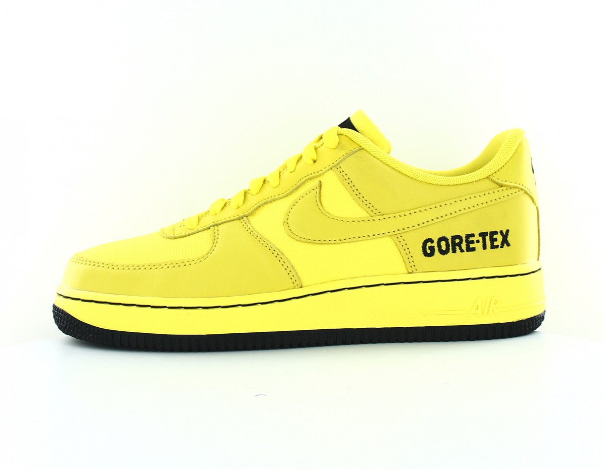Nike Air Force 1 GORE-TEX jaune noir