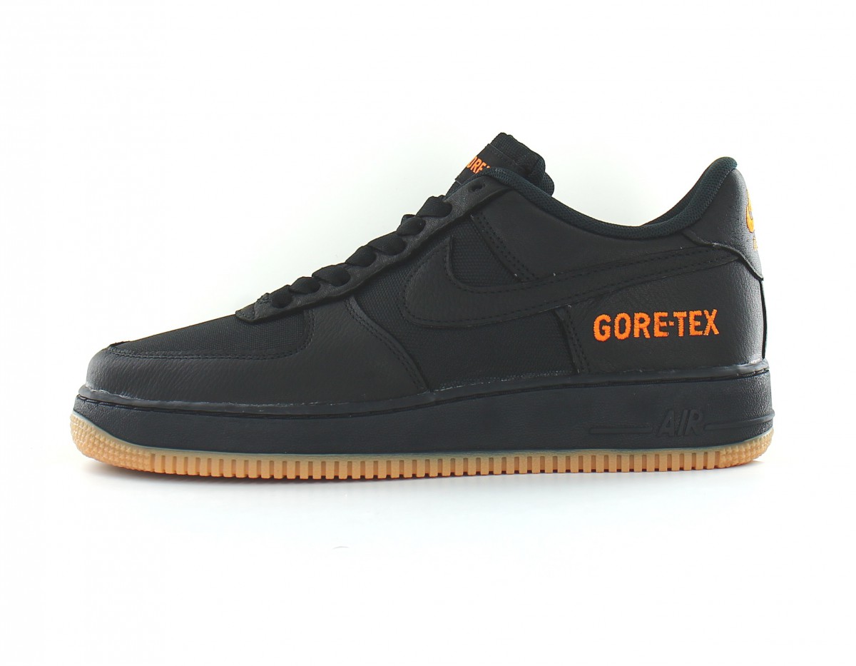 Nike Air Force 1 GORE-TEX noir gomme