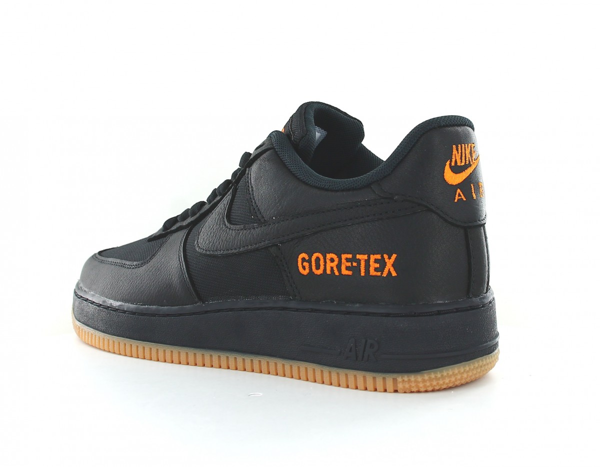 Nike Air Force 1 GORE-TEX noir gomme