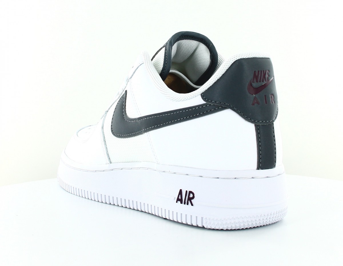Nike air force 1 LV8 blanc-gris