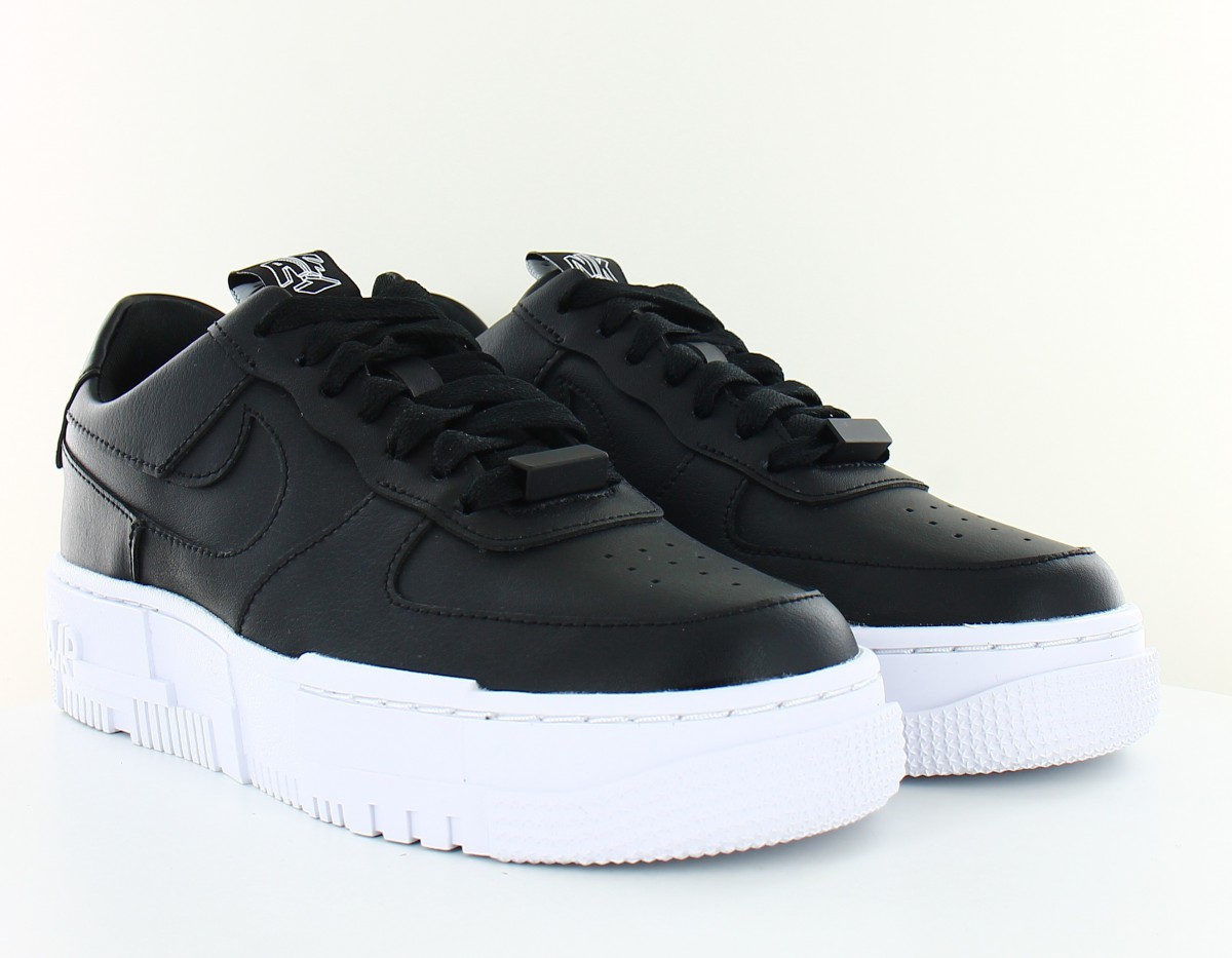 Nike Air force 1 pixel noir blanc