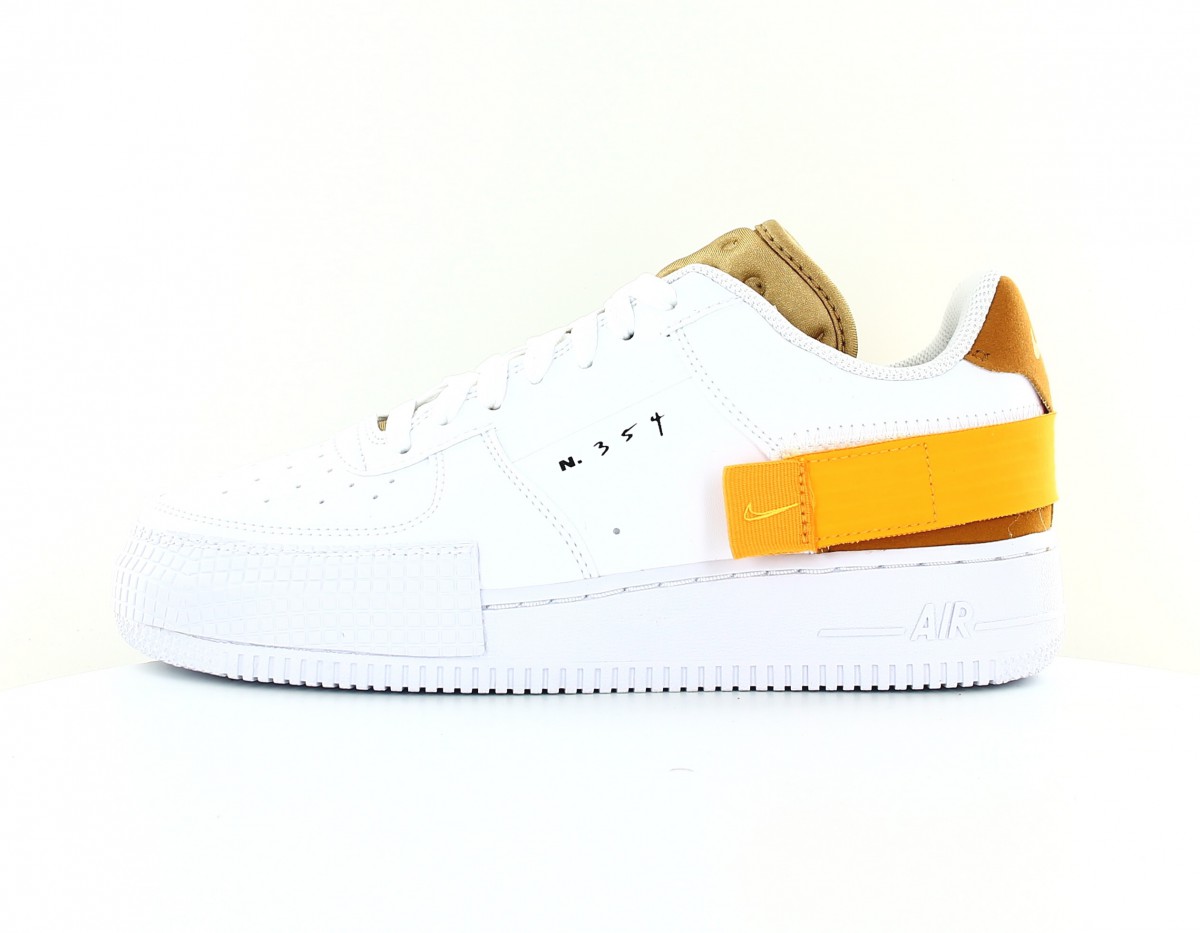 Nike Air Force 1 type blanc jaune or