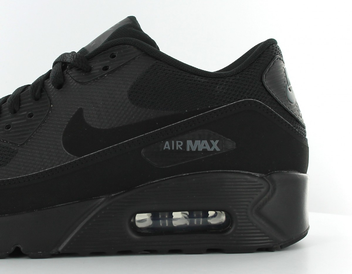Nike Air Max 90 Ultra 2.0 Essential Triple Black