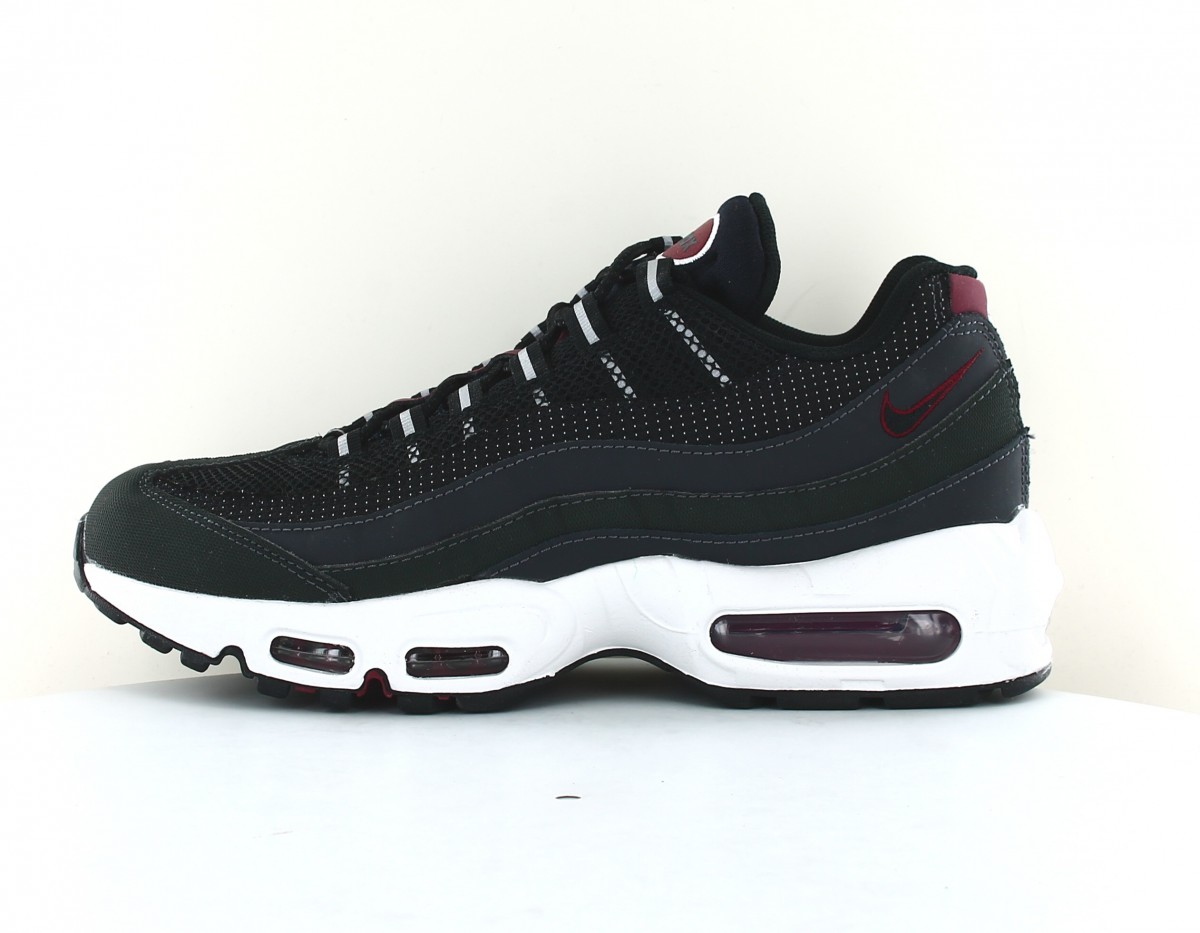 Nike Air max 95 essential noir blanc bordaux