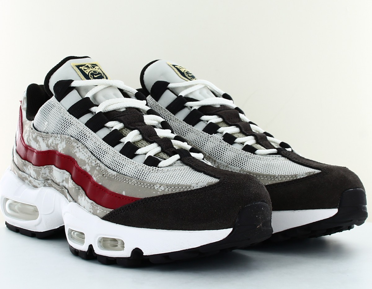 Nike Air max 95 se blanc marron rouge camo