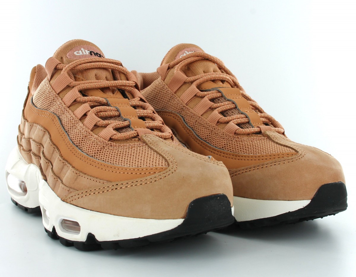 Nike Air Max 95 wmns Dusted Clay/Bronze