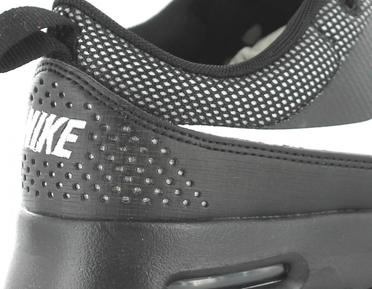 nike air max thea blanche et noir