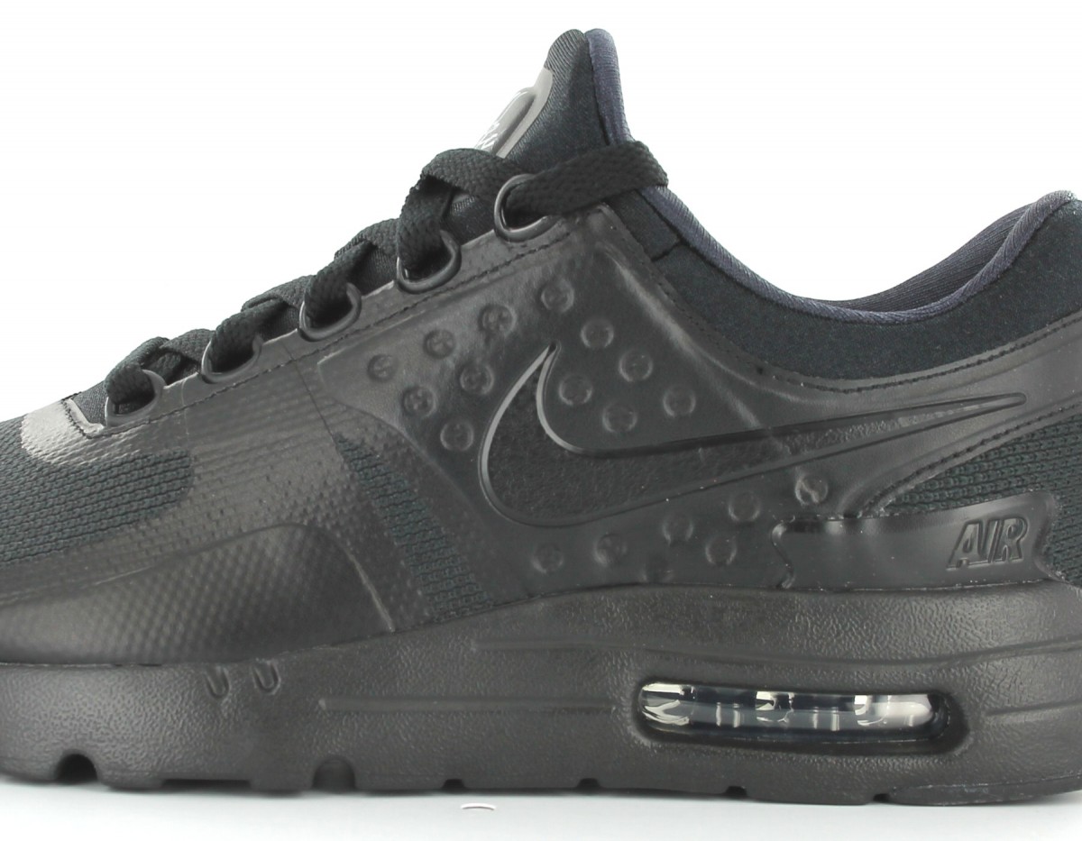 nike air max zero triple black