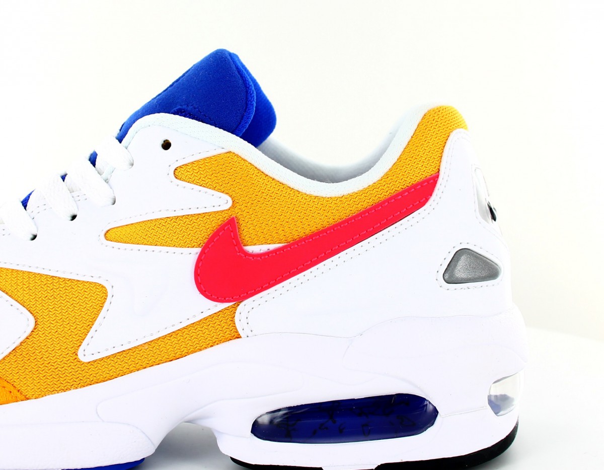 Nike Air max 2 Light university gold flash crimson blue