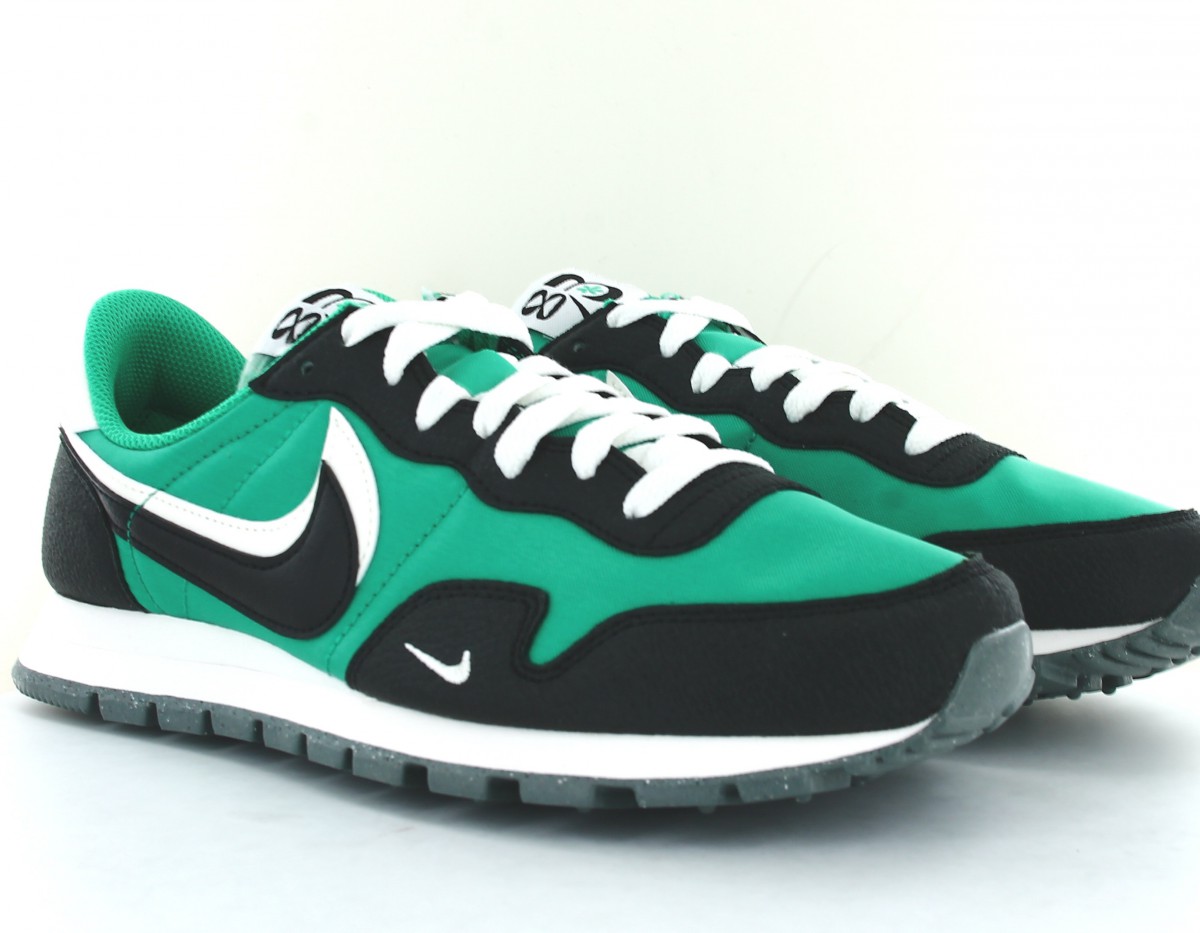 Nike Air pegasus 83 vert noir blanc