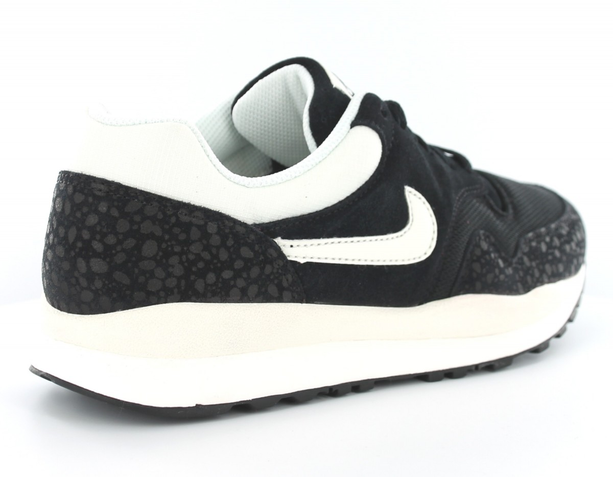 Nike Air Safari NOIR/BLANC