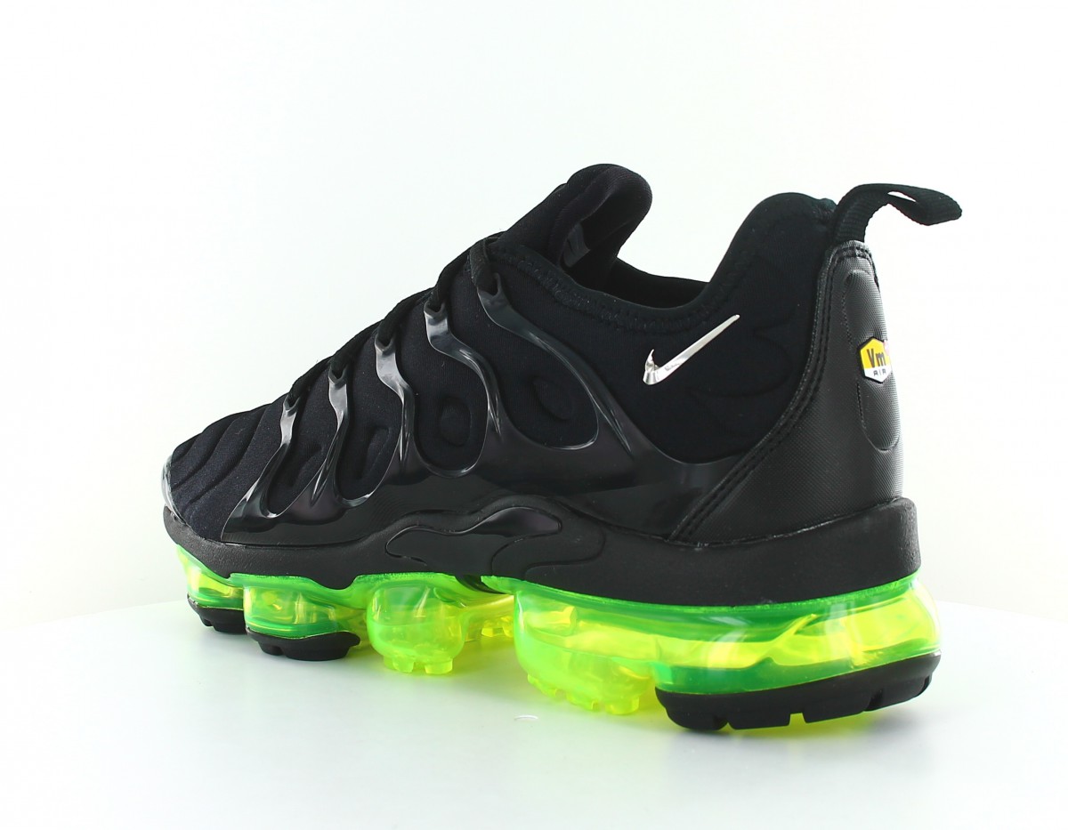 Nike Air Vapormax Plus noir vert volt