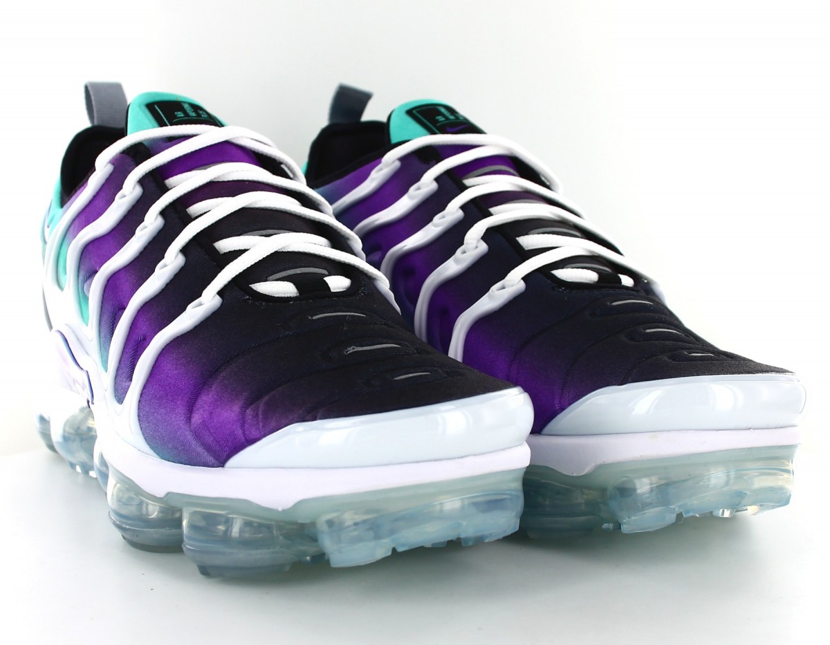 Nike Air Vapormax Plus white-fierce purple