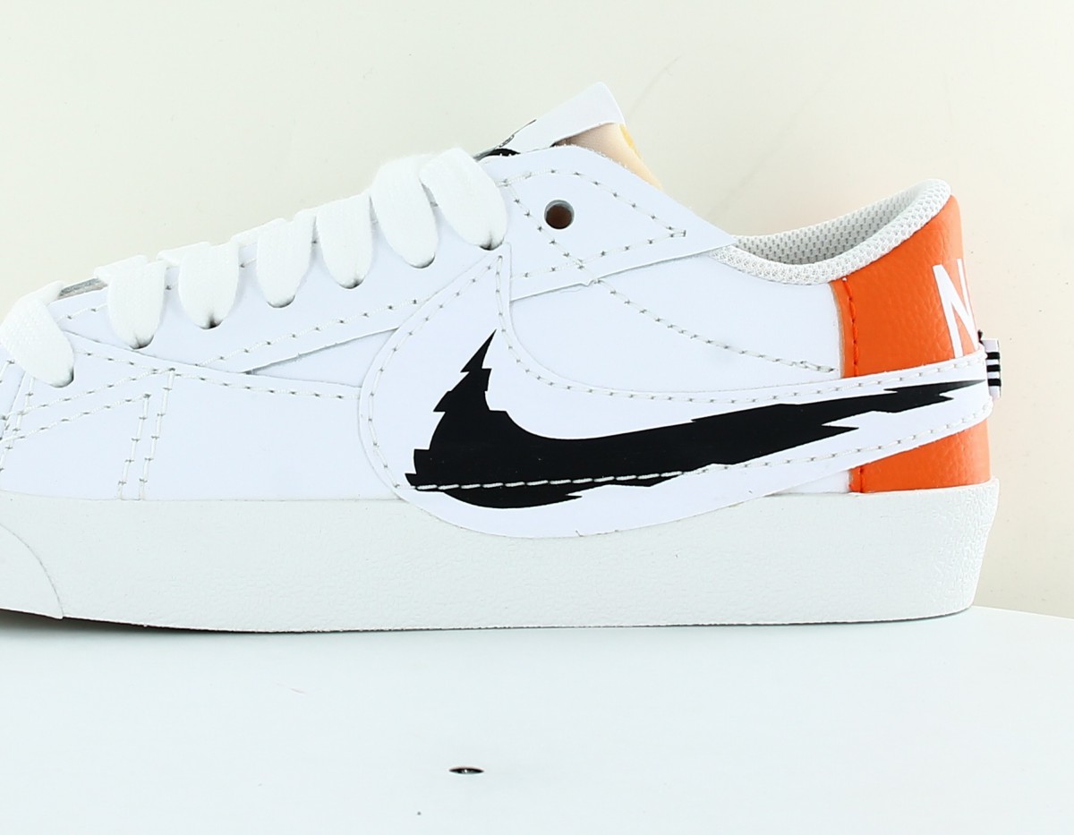 Nike Blazer low 77 jumbo blanc noir orange