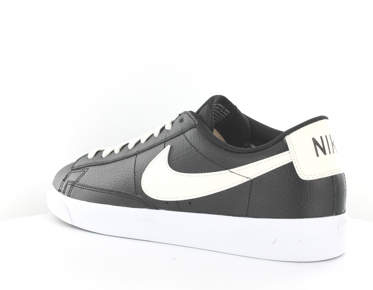 Nike Blazer low leather black-sail-gum