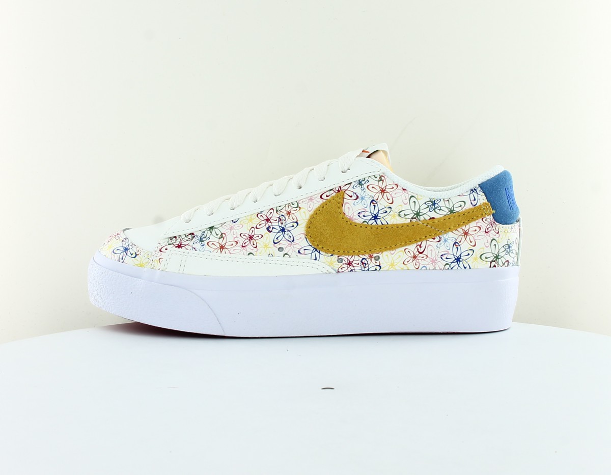 Nike Blazer low platform blanc jaune floral multicolor