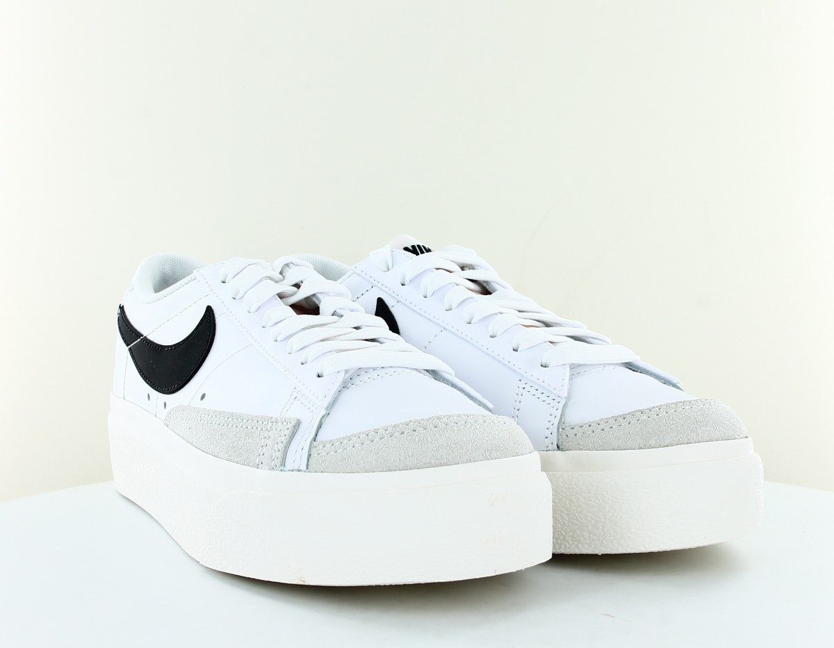Nike Blazer low platform blanc noir beige