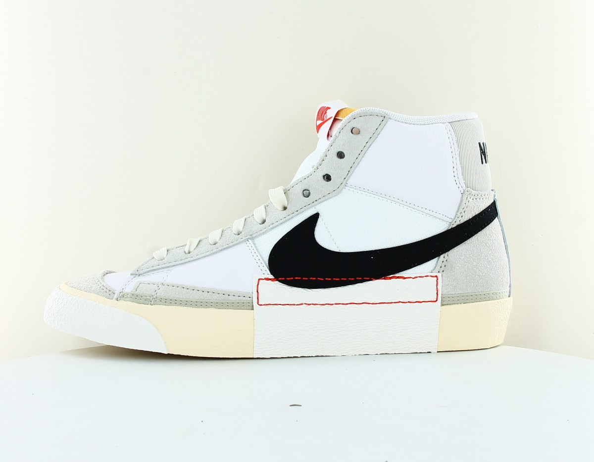 Nike Blazer mid 77 pro club blanc noir