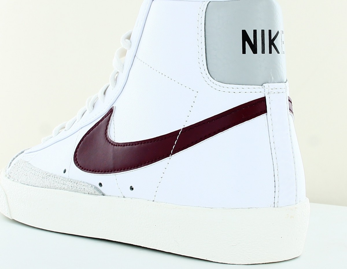 Nike Blazer mid 77 vintage blanc bordeaux