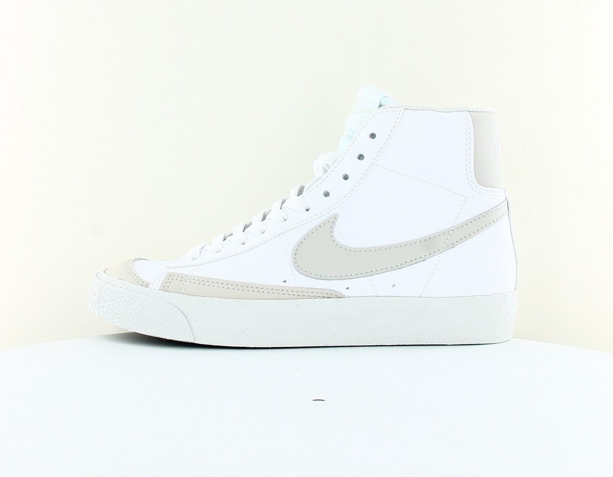 Nike Blazer mid gs blanc gris clair beige