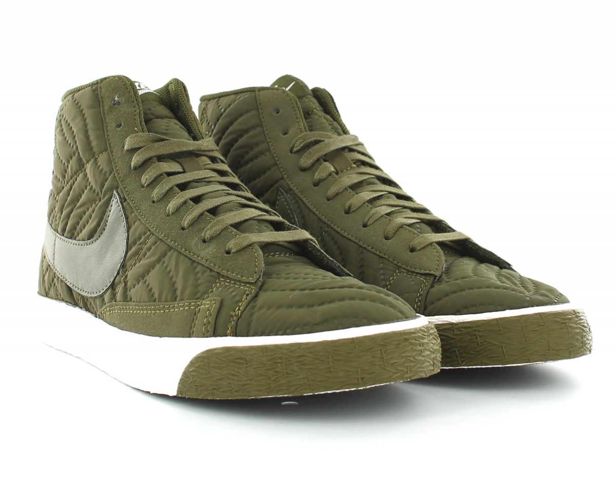 Nike Blazer mid premium SE Dark Loden/Ivory