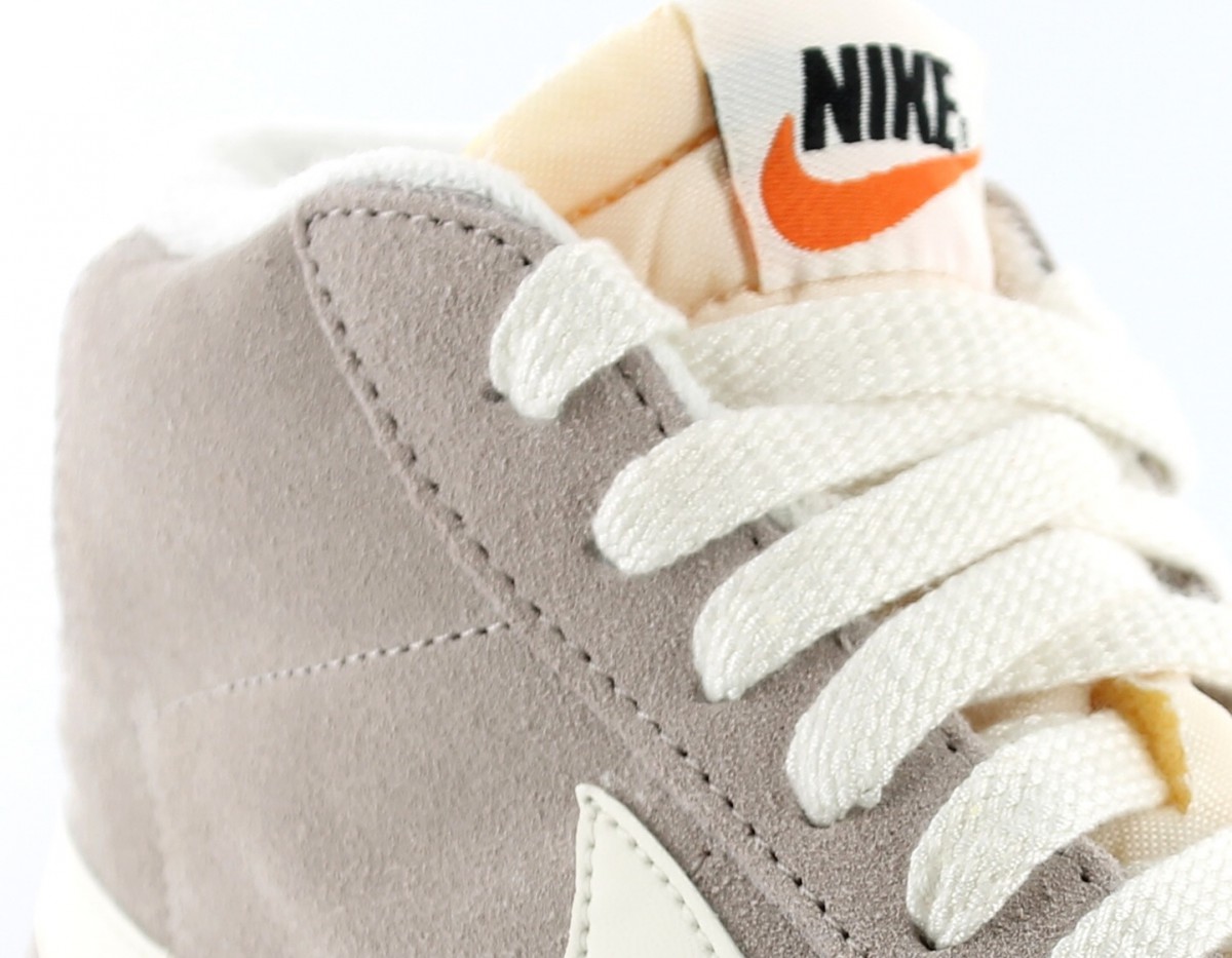 Nike Blazer vintage ROSE PASTEL/BLANC